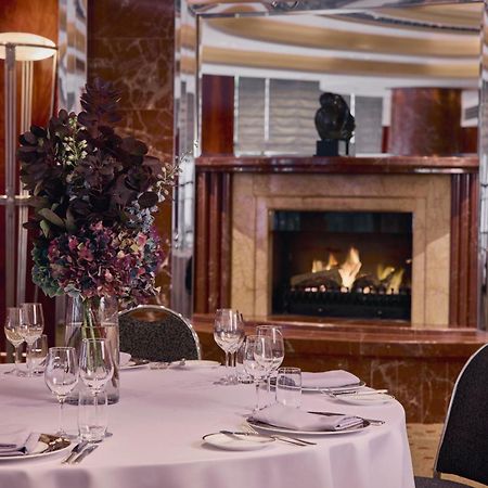 Park Hyatt Melbourne Hotel Eksteriør billede The fireplace in the restaurant