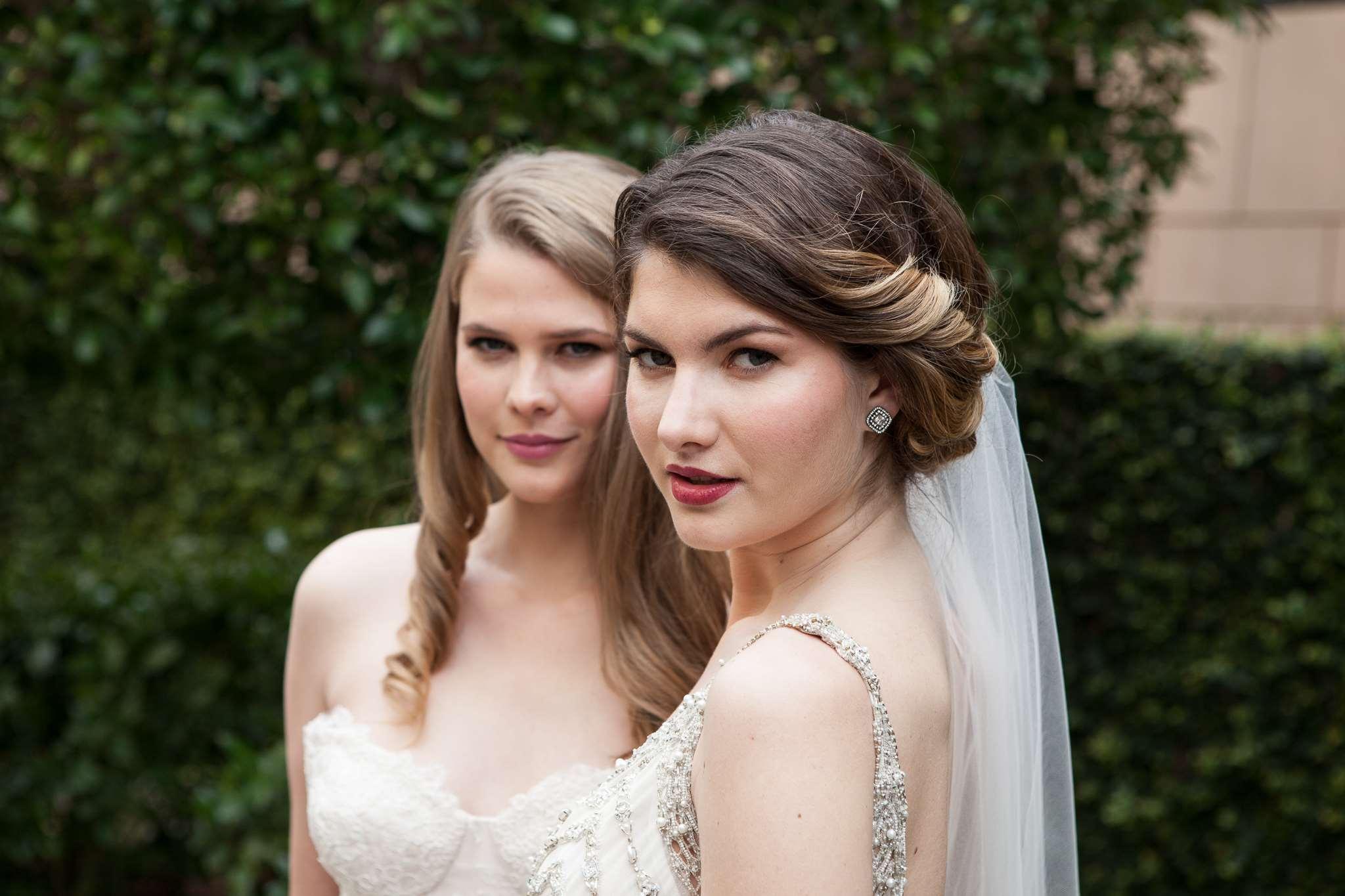 Park Hyatt Melbourne Hotel Eksteriør billede Two brides at a lesbian wedding