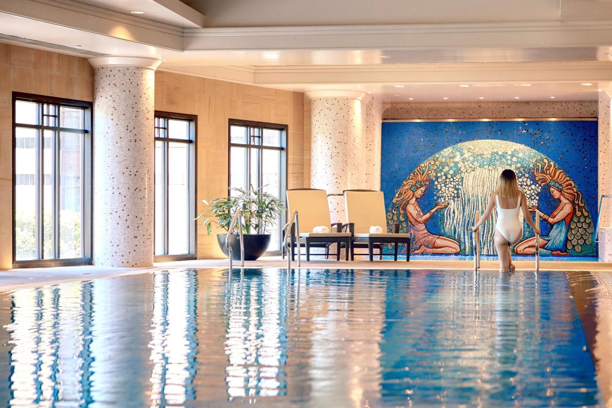 Park Hyatt Melbourne Hotel Eksteriør billede The spa at the Four Seasons Hotel, Hong Kong